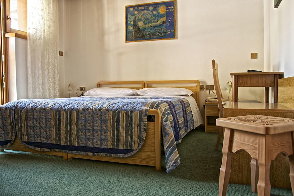 Albergo Ristorante Iris Auronzo di Cadore Εξωτερικό φωτογραφία